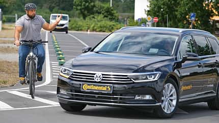 Continental Abbiegeassistenz, ams_2019_25a, Jahresrückblick, Technik Continental Abbiegeassistenz, Exterieur