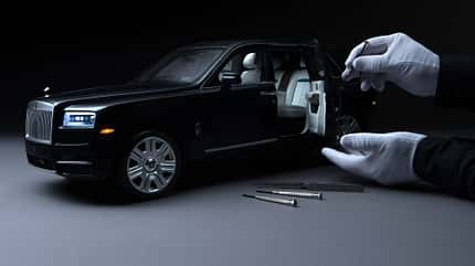 Rolls-Royce Cullinan 1:8 Modell Rolls-Royce Cullinan 1:8 Modell