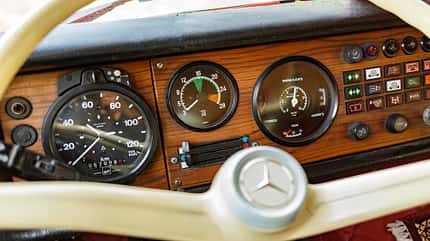 07/2020, Mercedes Lkw-Cockpit Historie Mercedes Lkw-Cockpit Historie