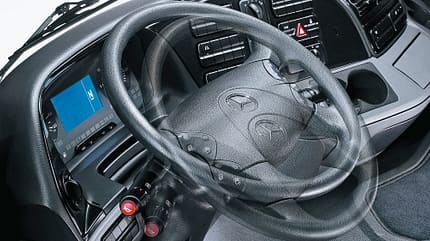 07/2020, Mercedes Lkw-Cockpit Historie Mercedes Lkw-Cockpit Historie