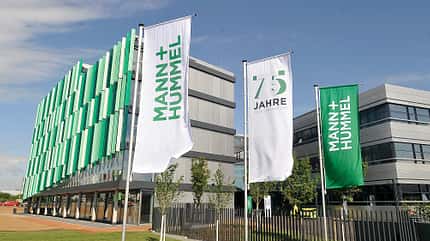 07/2020, Mann + Hummel Firmenzentrale logo Mann + Hummel Firmenzentrale logo