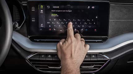 Skoda Octavia Combi, Navicheck, Infotainmentcheck Blickabwendung; Ablenkung am Steuer