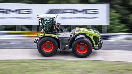 Claas Xerion 5000 Traktor Nordschleife Menzel