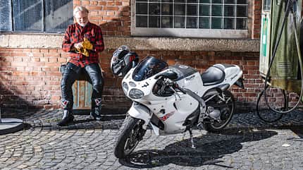 Spielzeuge der Redaktion, ams2120 Spielzeuge der Redaktion, Triumph Daytona (2000)