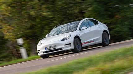Hyundai Ioniq Elektro, Kia e-Niro, Tesla Model 3, VW ID.3, Vergleichstest , ams 2120 Hyundai Ioniq Elektro, Kia e-Niro, Tesla Model 3, VW ID.3