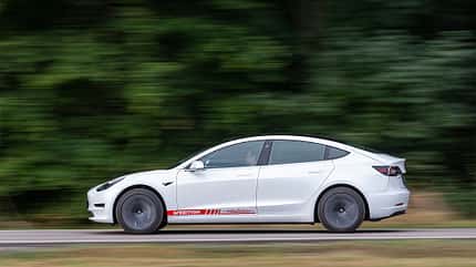 Hyundai Ioniq Elektro, Kia e-Niro, Tesla Model 3, VW ID.3, Vergleichstest , ams 2120 Hyundai Ioniq Elektro, Kia e-Niro, Tesla Model 3, VW ID.3