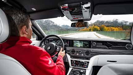 Rolls-Royce Ghost (2) Fahrbericht Luxuslimousine V12 Biturbo Allrad Rolls-Royce Ghost (2020)