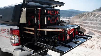 Mitsubishi L200 mit Werkzeug-Aufbau 11/2020, Mitsubishi L200 mit Werkzeug-Aufbau