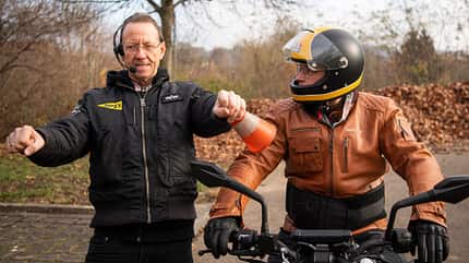 Motorrad Moped Führerschein Fahrschule 125er Motorrad Moped Führerschein Fahrschule 125er