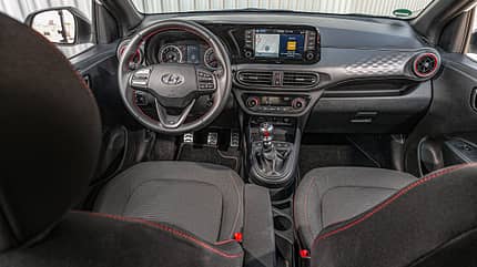 Hyundai i10 N Renault Twingo Tce 90 Intens, Interieur