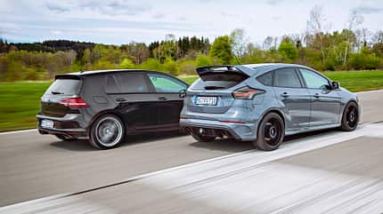 Ford Focus RS, VW Golf R, Gebrauchte Sportwagen, spa0721 Ford Focus RS, VW Golf R, Exterieur