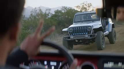 Jeep Wrangler unter Wasser, Jeep Zukunft, 2021 Jeep Wrangler ab 2030 unter Wasser