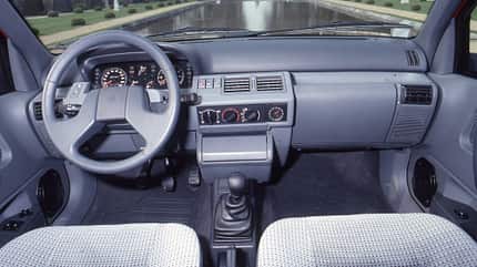 Renault Clio 13 1990 Renault Clio 13 1990
