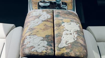 BMW X7 Nishijin Edition Japan