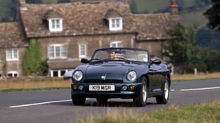 10/2021_MG RV8 10/2021_MG RV8