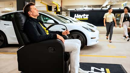 Hertz kauft 100.000 Tesla Hertz kauft 100.000 Tesla
