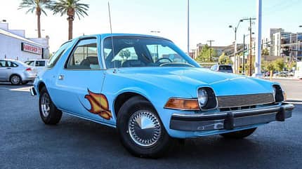 AMC Pacer (Baujahr 1976), Wayne’s World, original Filmauto, Auktion, Barrett Jackson, 01/2022 AMC Pacer aus Wayne’s World