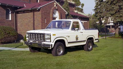 Ford Bronco Pope Francis Center First Edition, Papamobil, 2021 Ford Bronco Pope Francis Center First Edition