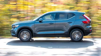 Cadillac XT4 350T AWD, Volvo XC40 B4 AWD, Vergleichstest, ams0222 Volvo XC40 B4 AWD, Exterieur