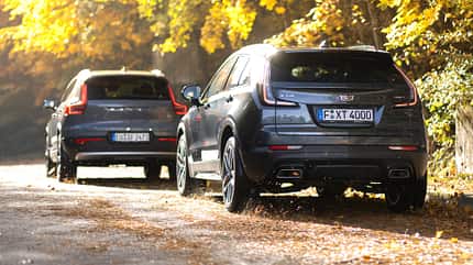 Cadillac XT4 350T AWD, Volvo XC40 B4 AWD, Vergleichstest, ams0222 Cadillac XT4 350T AWD, Volvo XC40 B4 AWD, Exterieur