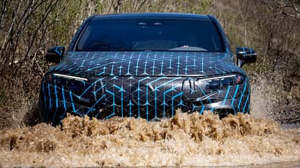 Mercedes-Benz,Presse,press photo Mercedes EQS SUV Mitfahrt