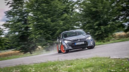 Toyota GT86 Elektro Umbau Toyota GT86 Elektro-Umbau von Philip Schuster