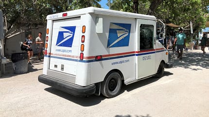 US-Postauto ("altes" Modell), Grumman LLV, Lower Matecumbe Key, 2022 Grumman LLV