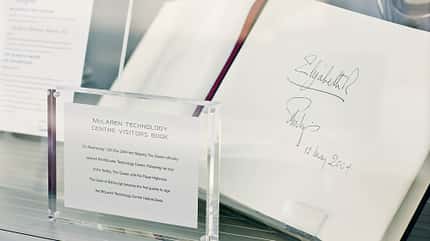 McLaren Artura Queen Elisabeth II Platinum Jubilee McLaren Artura Queen Elisabeth II Platinum Jubilee