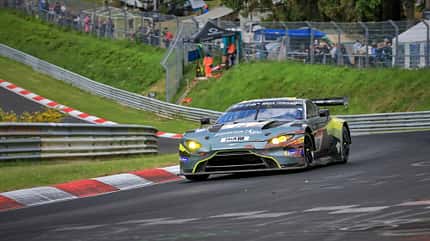 Aston Martin Vantage AMR GT3 - Startnummer #90 - 24h-Rennen Nürburgring 2022 - Nordschleife - Freitag - 27.5.2022 Aston Martin Vantage AMR GT3 - Startnummer #90 - 24h-Rennen Nürburgring 2022 - Nordschleife - Freitag - 27.5.2022