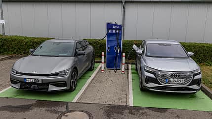 Audi Q4 Sportback 50 e-tron, Kia EV6 AWD, Vergleichstest ams2322 Audi Q4 Sportback 50 e-tron, Kia EV6 AWD