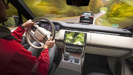 Mercedes GLS 400d, Range Rover D350, Vergleichstest ams2622 Range Rover D350, Cockpit