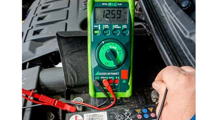 TechnikProfi, Werkstattpraxis, Diagnose, Multimeter, Spannungsmessung, einfach, Multimeter TechnikProfi_2021_26_03_6