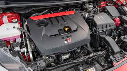 Audi TT 45 TFSI Quattro, Toyota GR Yaris, VT ams1223 Toyota GR Yaris