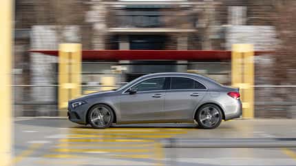 gebrauchtwagen, gebraucht, second hand, mercedes, mercedes-benz, a-klasse, a 180, w176, w 176, audi a3, a3, a3 limousine, limo, limousine Gebrauchtvergleich Mercedes A-Klasse Audi A3 Limo