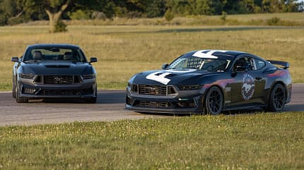 07/2023, Ford Mustang S650 Dark Horse R Markenpokal und Normalversion Ford Mustang S650 Dark Horse R Markenpokal und Normalversion