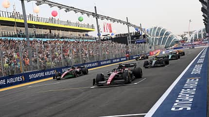 Valtteri Bottas - Alfa Romeo - Formel 1 - GP Singapur - Freitag - 15.9.2023 Valtteri Bottas - Alfa Romeo - Formel 1 - GP Singapur - Freitag - 15.9.2023