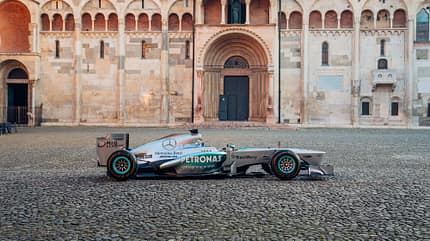 Mercedes W04 - Formel 1 - RM Sotheby's - Auktion - Lewis Hamilton - GP Las Vegas Mercedes W04 - Formel 1 - RM Sotheby's - Auktion - Lewis Hamilton - GP Las Vegas