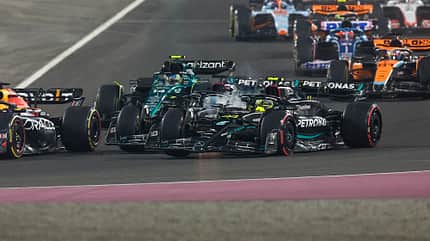 George Russell vs. Lewis Hamilton - Formel 1 - GP Katar 2023 George Russell vs. Lewis Hamilton - Formel 1 - GP Katar 2023