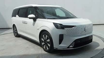 Volvo EM 90 Leak