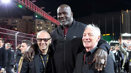 Stefano Domenicali, Shaquille O'Neal, Greg Maffei - GP Las Vegas 2023 Stefano Domenicali, Shaquille O'Neal, Greg Maffei - GP Las Vegas 2023