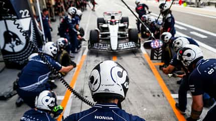 Yuki Tsunoda - Alpha Tauri - GP Abu Dhabi 2023 - Abu Dhabi - Formel 1 - Training - Freitag - 24.11.2023 Yuki Tsunoda - Alpha Tauri - GP Abu Dhabi 2023 - Abu Dhabi - Formel 1 - Training - Freitag - 24.11.2023