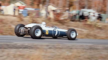 John Surtees - Ferrari - GP USA 1964 - Watkins Glen - Formel 1 John Surtees - Ferrari - GP USA 1964 - Watkins Glen - Formel 1