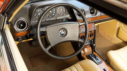 Mercedes-Benz 280 CE C123 Coupé 581 Inkarot Metallic
