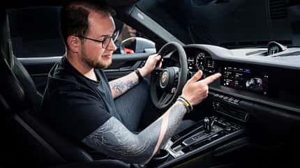 SPERRFRIST 28.5.24 / 15.30 Uhr Porsche 911 992.2 t-hybrid GTS Neuvorstellung Studio SPERRFRIST 28.5.24 / 15.30 Uhr Porsche 911 992.2 t-hybrid GTS Neuvorstellung Studio