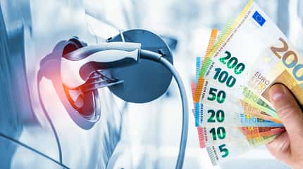 W-Auto Förderung Geld Euro Laden Ladebuchse