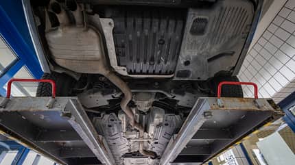 gebrauchtwagen, gebraucht, second hand, mercedes, mercedes-benz, 213, w213, e-klasse, werkstatt, hebebühne, diesel Gebrauchtwagencheck Mercedes W 213