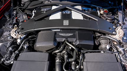 Aston Martin V12 Vanquish, Fahrbericht, 10/2024 Aston Martin V12 Vanquish 2024