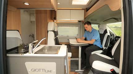 Kaufberatung guenstige Campingbusse (2025) Campingbusse (2025) GIOTTILINE GIOTTIVAN 54 T Camper