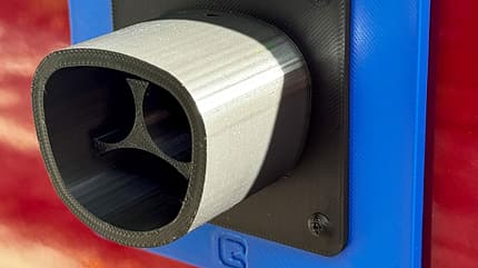 11/2024, Elektroauto Fake-Ladeanschluss Elektroauto Fake-Ladeanschluss