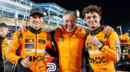 Oscar Piastri - Lando Norris - Zak Brown - McLaren - GP Katar - 30. November 2024 Oscar Piastri - Lando Norris - Zak Brown - McLaren - GP Katar - 30. November 2024